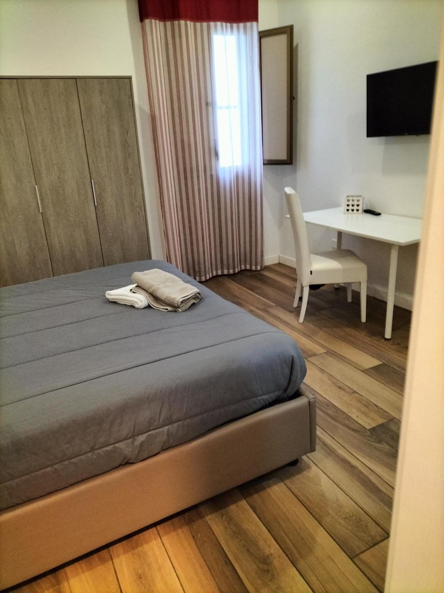 Casa Di Edo Bed & Breakfast Brindisi Exterior photo